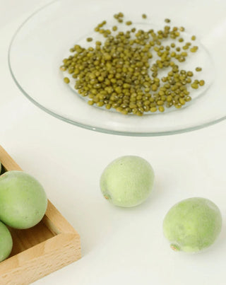 Gel nettoyant rafraîchissant à la prune verte douce de Beauty of Joseon - 3