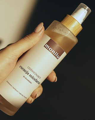 Manilu verfrissende micellaire essentie voor het verwijderen van make-up en het verzachten van irritatie met D-panthenol - 4