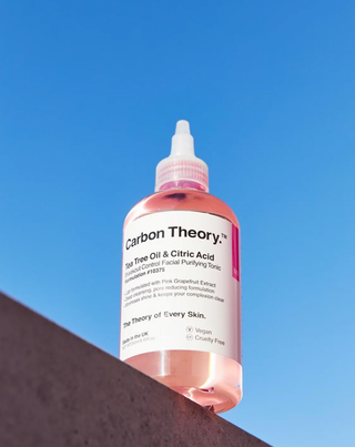 Reinigende tonic met tea tree olie en citroenzuur Anti-Breakout Tonic Koolstoftheorie_3 - 3