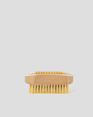 Brosse à main et à ongles naturelle dans un cadre ovale avec des fibres d'agave naturelles n° 9 Hhuumm - 1