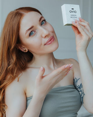 Lentilles mensuelles vertes à correction zéro et bandes argentées Green Moons No. 3 Ovio - 2