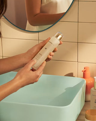 Sérum exfoliant liquide éclatant pour les imperfections et l'amélioration du teint Health Labs Care - 2