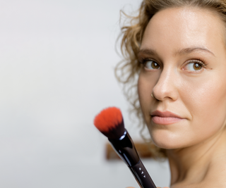 Say Makeup foundationkwast met twee haarlengtes voor het opbouwen van dekking nr. 8 - 2