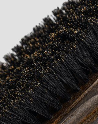 Poinçon à barbe en bois de hêtre avec poils de sanglier naturels Monolith - 2