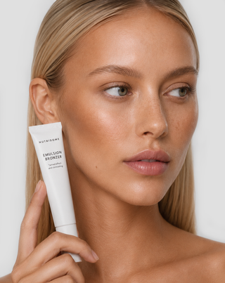 vloeibare bronzer voor het gezicht met een langdurige formule en een natuurlijk effect Nutridome_3 - 3