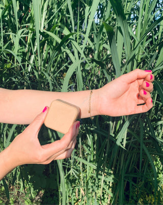 Zachte bronzing bodylotion met bacuriboter en eco glitter Auna_1 - 3