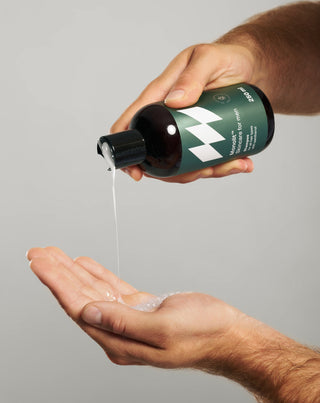 Shampoing Monolit pour hommes au panthénol et à l'extrait de camomille - 2