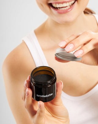 Poudre de blanchiment des dents au charbon de noix de coco Smilebite - 5