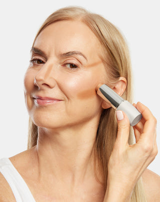 Gezicht contouring stick bronzer voor rijpere huid 50+ Aggie - 3