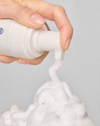 Reinigend schuim voor de gevoelige en acne-gevoelige huid met betaine, panthenol en allantoïne Cleansing Orphica Clinic 150 ml - 2