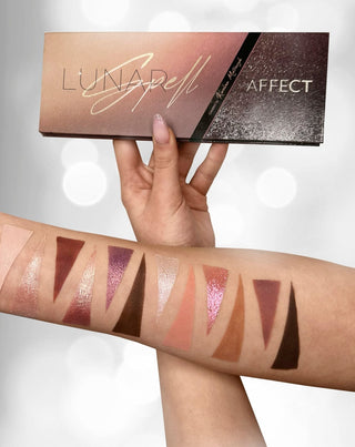 Palette de fards à paupières compacts Lunar Spell d'Affect Professional Cosmetics - 2