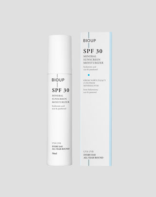Crème hydratante avec filtre minéral SPF 30 acide hyaluronique et provitamine B5 BIOUP - 1