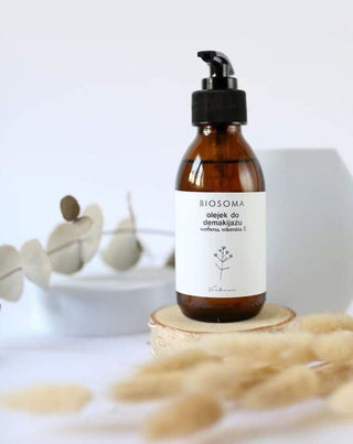 Huile démaquillante à la verveine et à l'huile d'onagre, régule la production de sébum Biosoma - 2