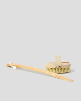 Brosse de massage douce et sèche pour le corps en bois de hêtre et manche amovible n° 4 Hhuumm - 1