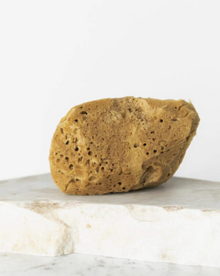 Hhuumm éponge de mer brune naturelle hypoallergénique et antibactérienne 9,5 cm 02F - 2