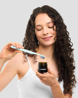 Poudre de blanchiment des dents au charbon de noix de coco Smilebite - 6