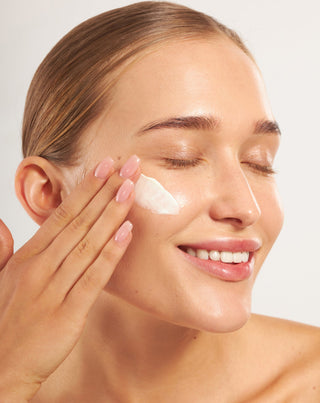 Nutridome crème hydratante visage SPF 50 à l'allantoïne et à l'acide hyaluronique - 2