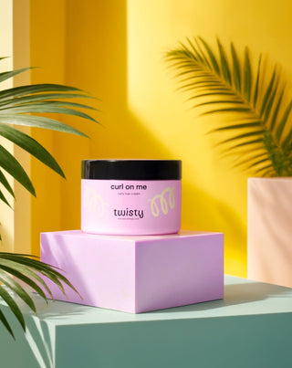 Crème coiffante Twisty Curl pour cheveux bouclés aux extraits de lin et d'avoine - 5