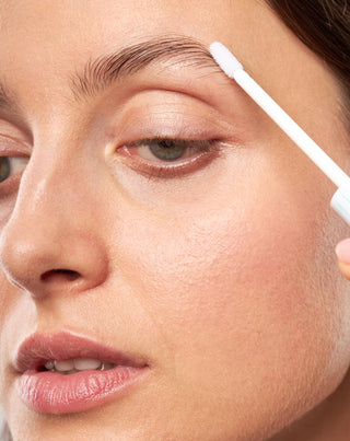 Orphica Brow revitalisant pour sourcils fortifiant à l'extrait d'ortie et de ginseng - 2