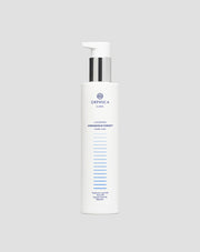 Micellair water voor het reinigen en verwijderen van make-up voor de gevoelige en acne-gevoelige huid met ureum, hyaluronzuur en glycolzuur Cleansing Orphica Clinic 200 ml